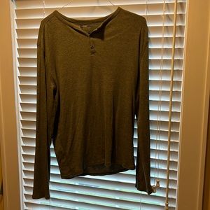 Long sleeve Henley